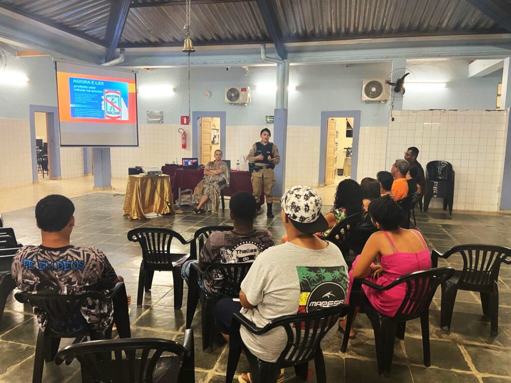 Palestra de Conscientização do "NÃO USO" de celular nas Escolas 2025
